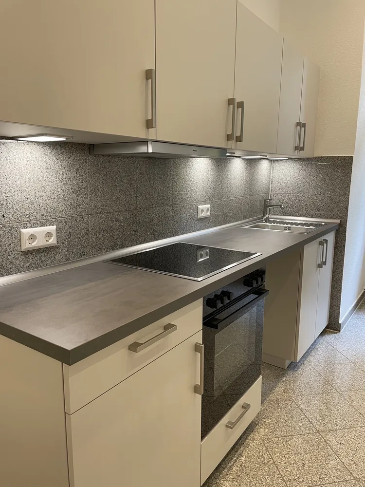 3 Zimmer Wohnung mit 94 m² in Hannover – Bild 2