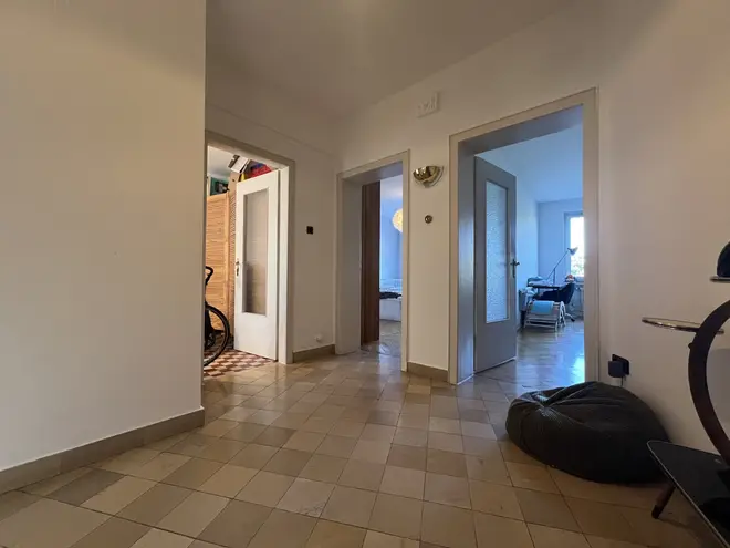 2 Zimmer Wohnung mit 91 m² in Düsseldorf – Bild 3