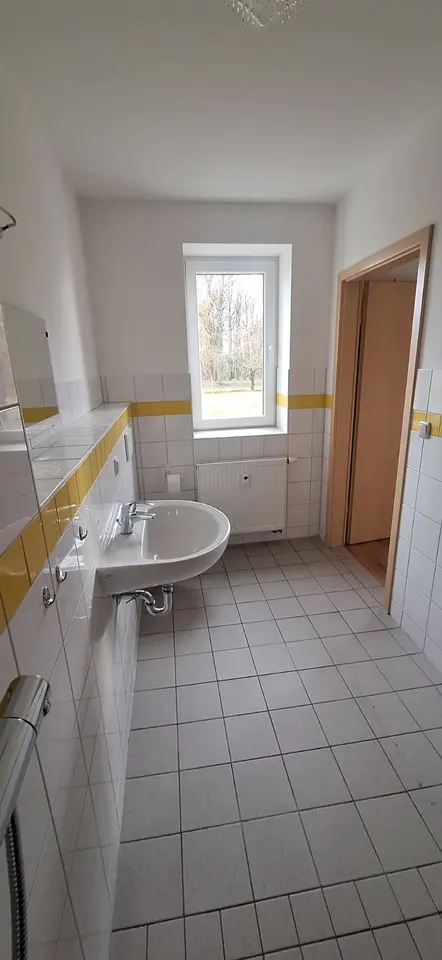 2 Zimmer Wohnung mit 35 m² in Hoyerswerda – Bild 4
