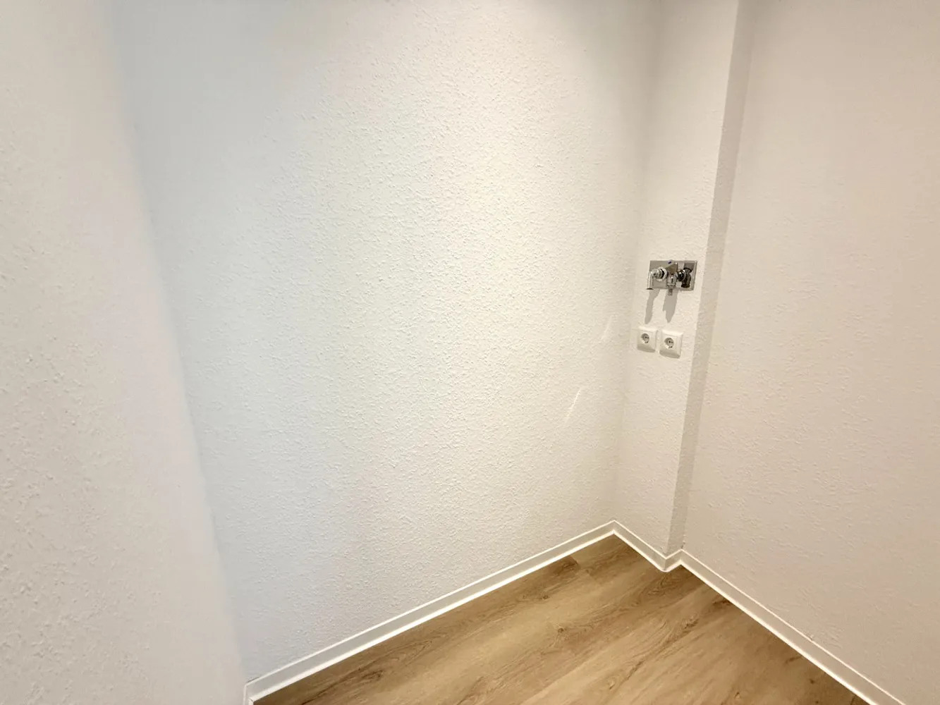 2 Zimmer Wohnung mit 55 m² in Gera – Bild 12