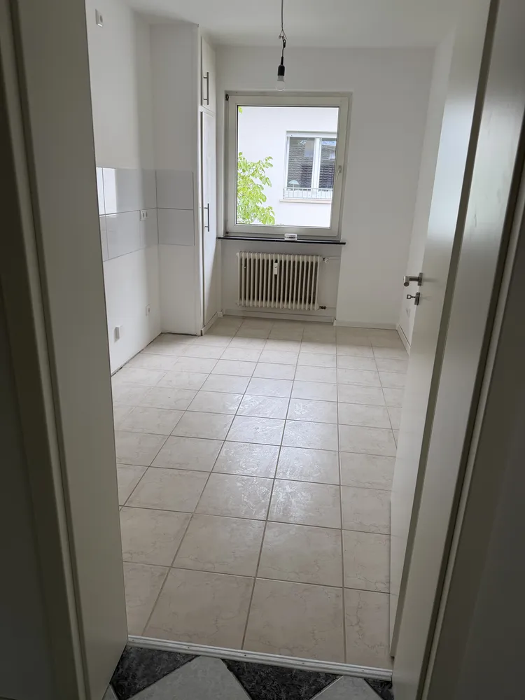3 Zimmer Wohnung mit 75 m² in Wiesbaden – Bild 7