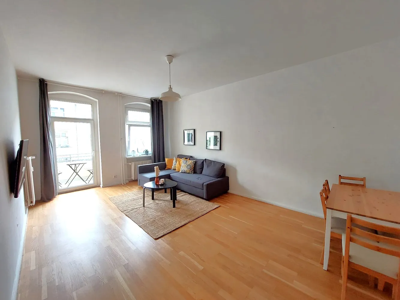 4 Zimmer Wohnung mit 92 m² in Berlin – Bild 1