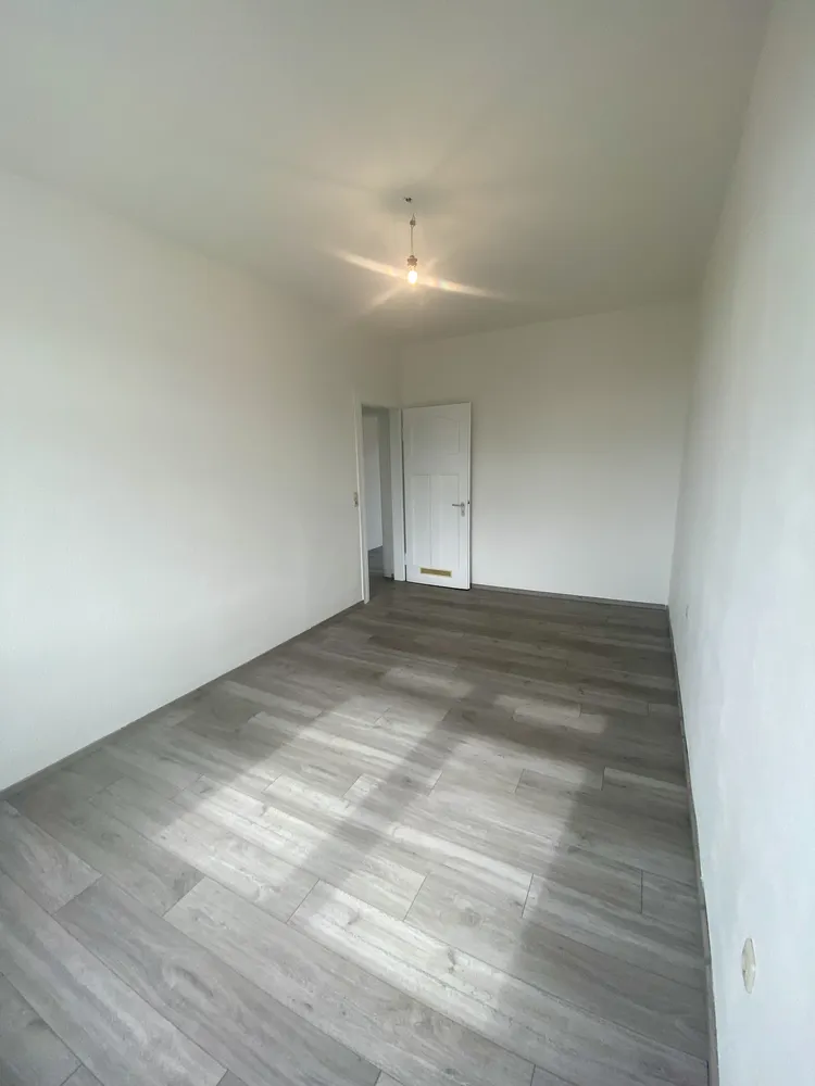 2 Zimmer Wohnung mit 55 m² in Siegburg – Bild 2