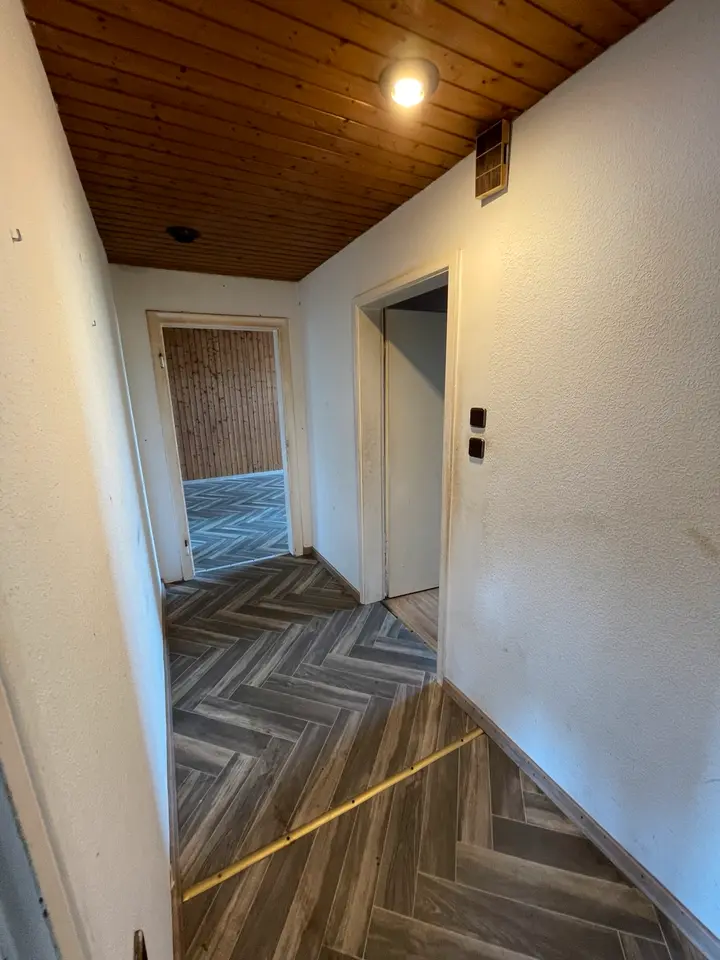 5 Zimmer Wohnung mit 90 m² in Remscheid – Bild 1