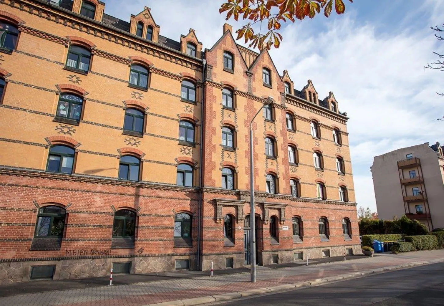 2 Zimmer Wohnung mit 66 m² in Dresden – Bild 2
