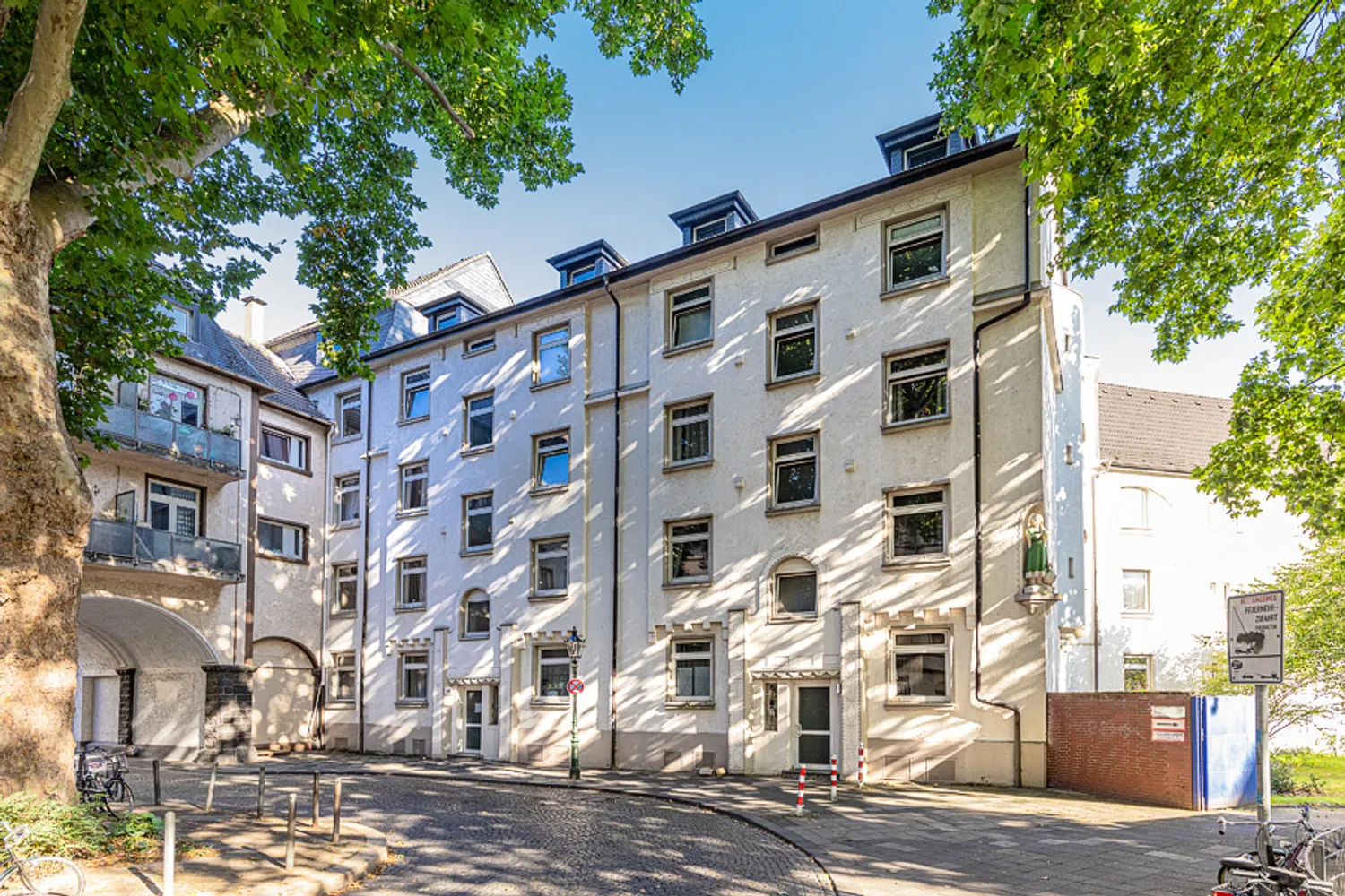 2 Zimmer Wohnung mit 71 m² in Düsseldorf – Bild 1