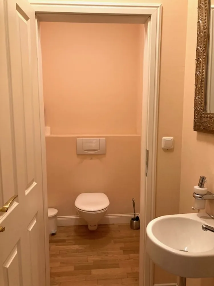 4 Zimmer Wohnung mit 180 m² in Schwerin – Bild 11