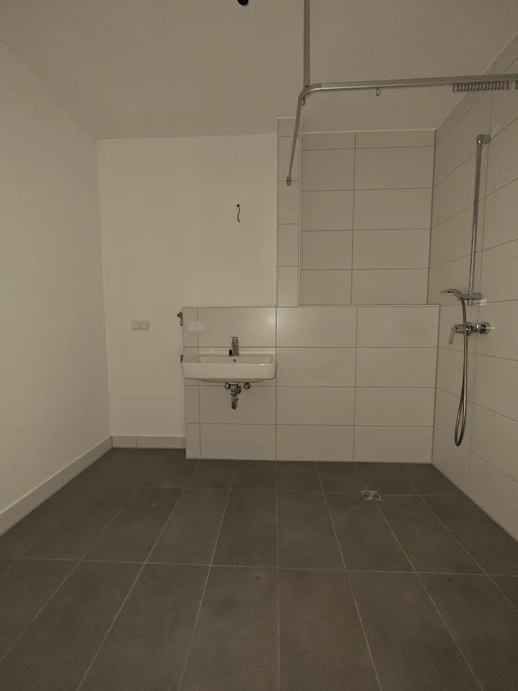 2 Zimmer Wohnung mit 55 m² in Berlin – Bild 4