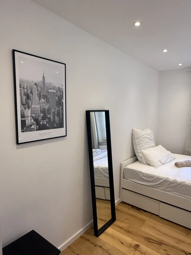 4 Zimmer Wohnung mit 77 m² in München – Bild 1