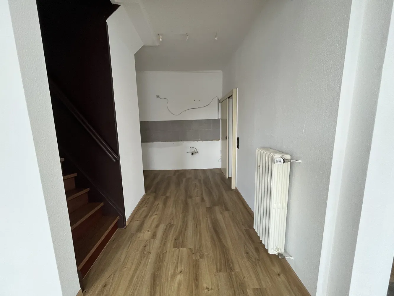 2 Zimmer Wohnung mit 85 m² in Moers – Bild 1