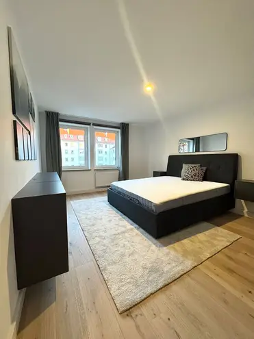 4 Zimmer Wohnung mit 73 m² in München – Bild 2