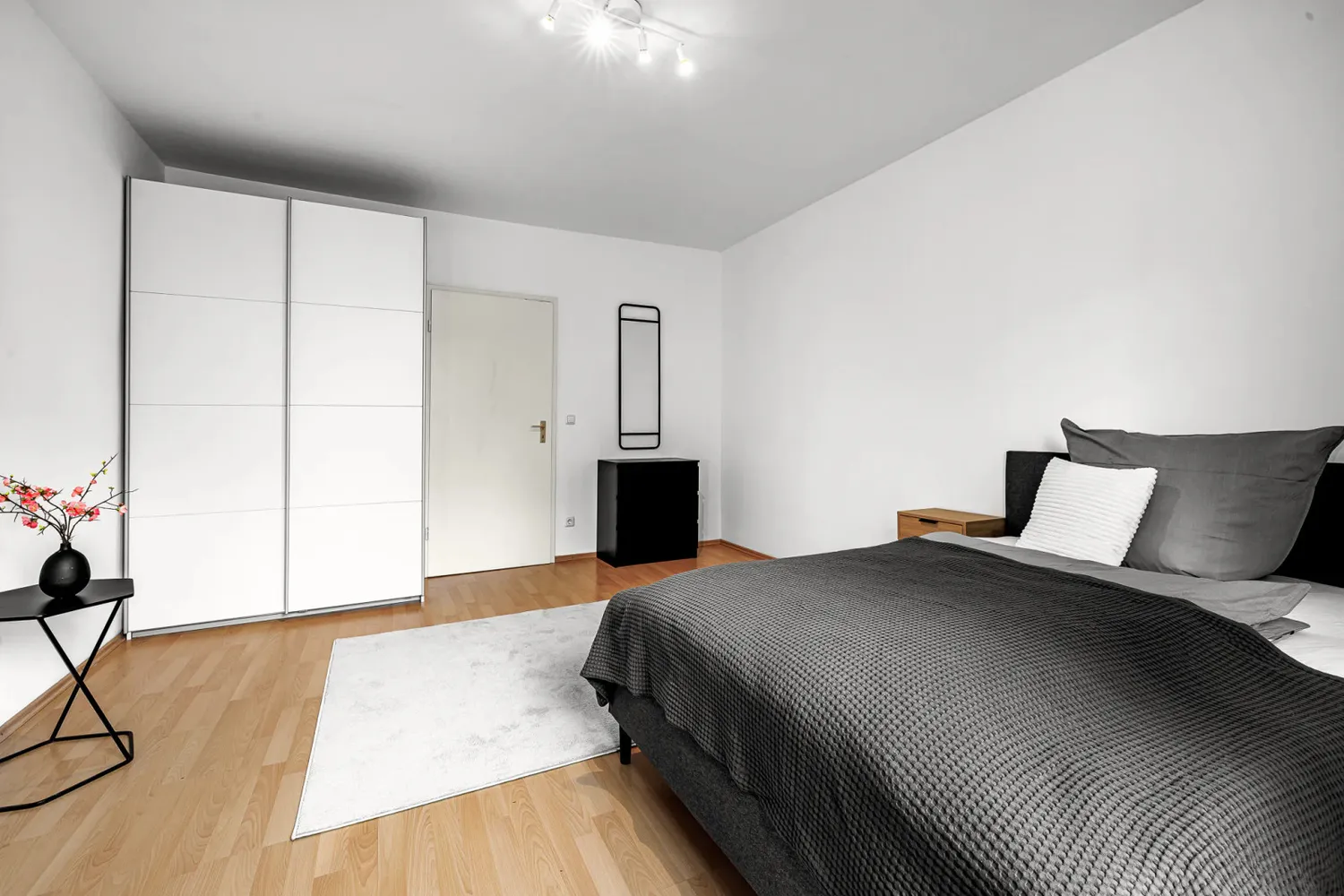 Shared room with 20 m² in Munich – Photo 4