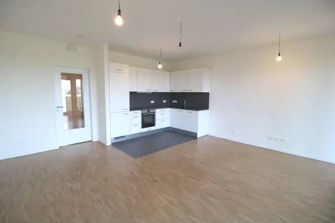 2 Zimmer Wohnung mit 65 m² in Hamburg – Bild 2