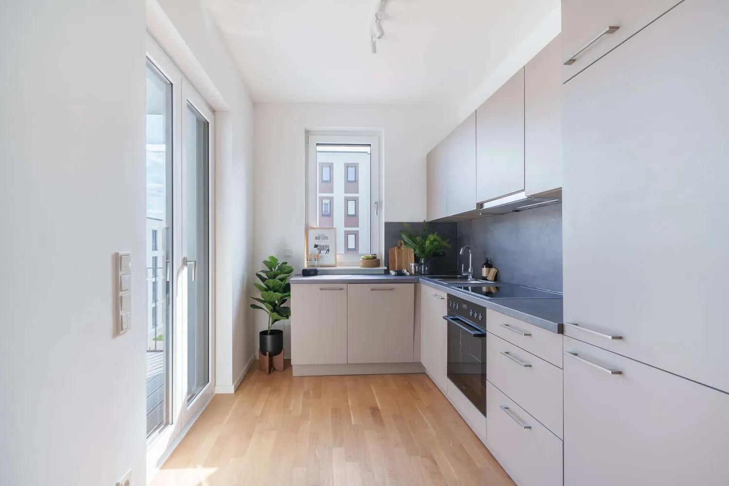 4 Zimmer Wohnung mit 96 m² in Jena – Bild 2