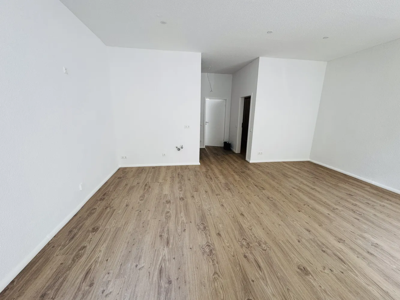 2 room apartment with 61 m² in Chemnitz – Photo 2