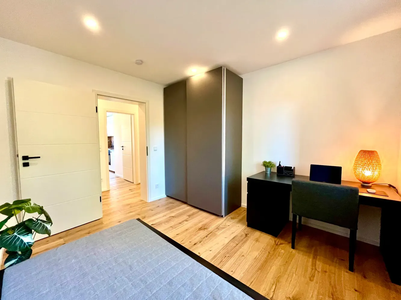 WG-Zimmer mit 10 m² in München – Bild 1