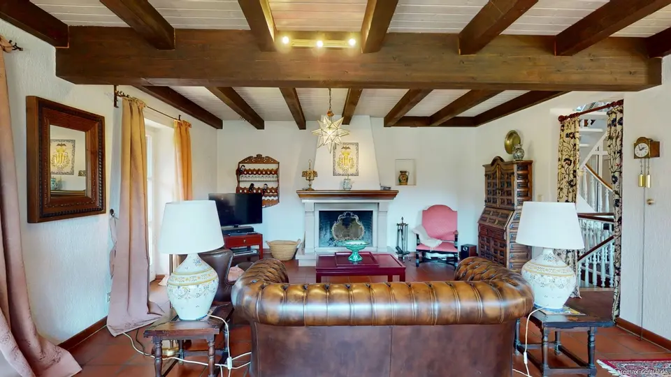 5 Zimmer Haus mit 204 m² in Landshut – Bild 1