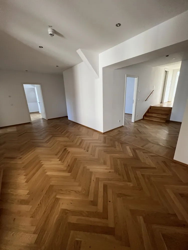 6 Zimmer Wohnung mit 287 m² in Duisburg – Bild 7