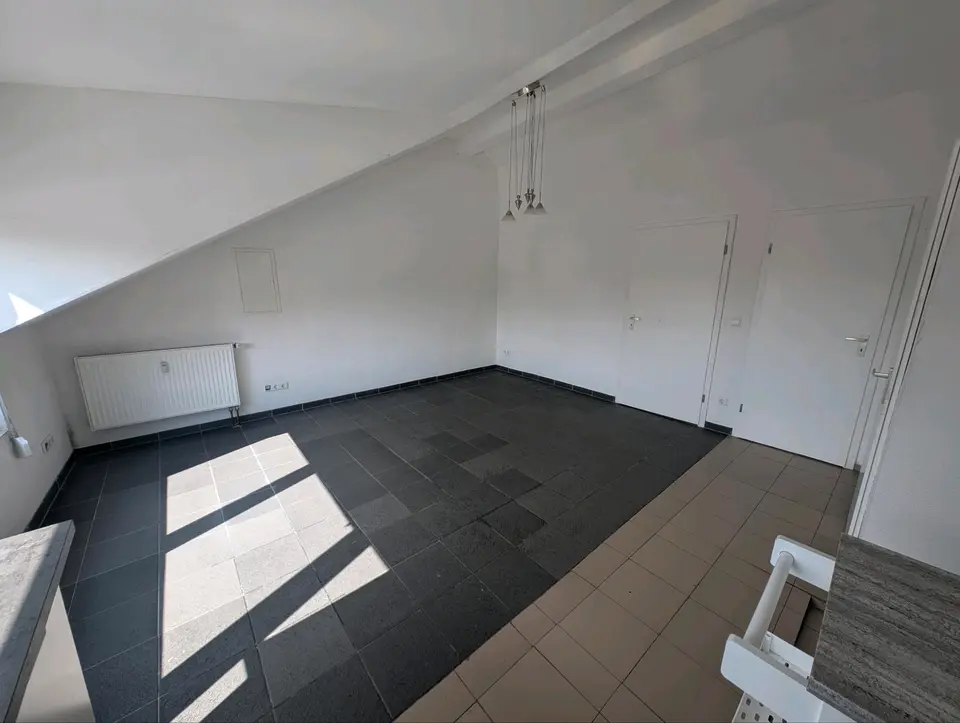 3 Zimmer Wohnung mit 40 m² in Karlsruhe – Bild 1