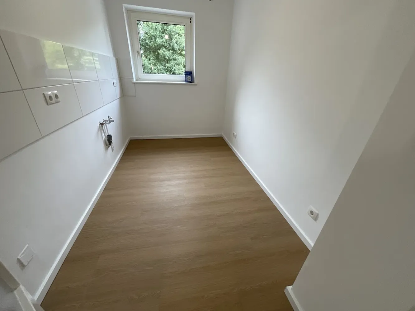 2 Zimmer Wohnung mit 52 m² in Lübeck – Bild 4