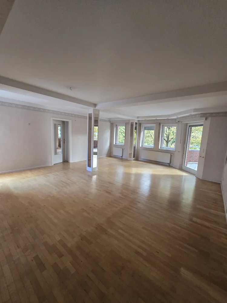 3 room apartment with 100 m² in Grevenbroich – Photo 2