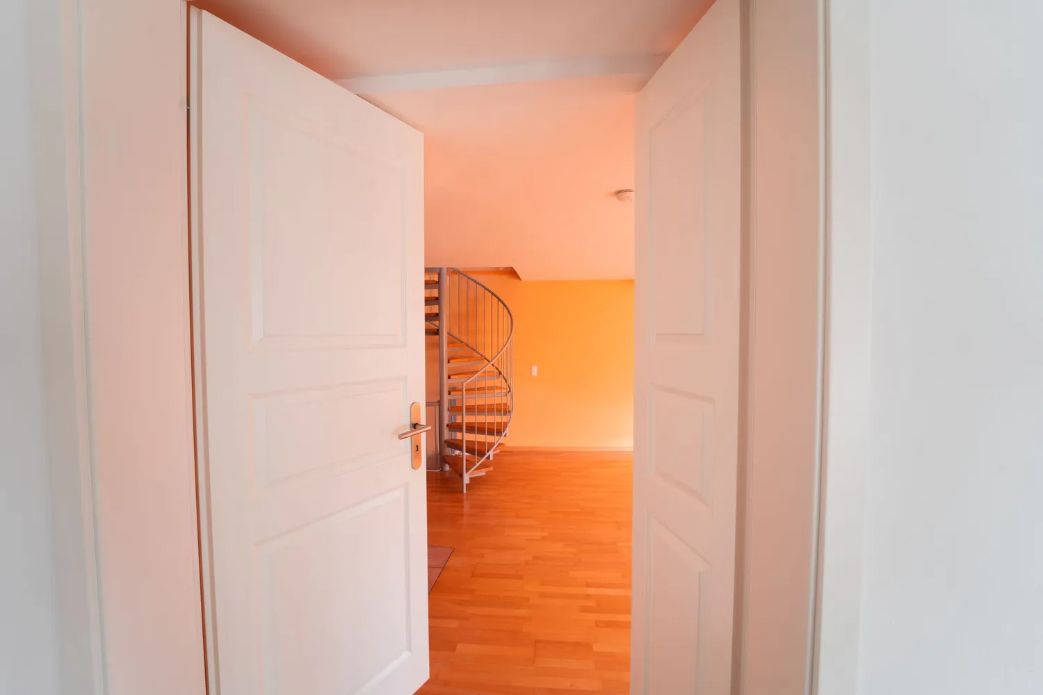 6 Zimmer Wohnung mit 192 m² in Esslingen am Neckar – Bild 1