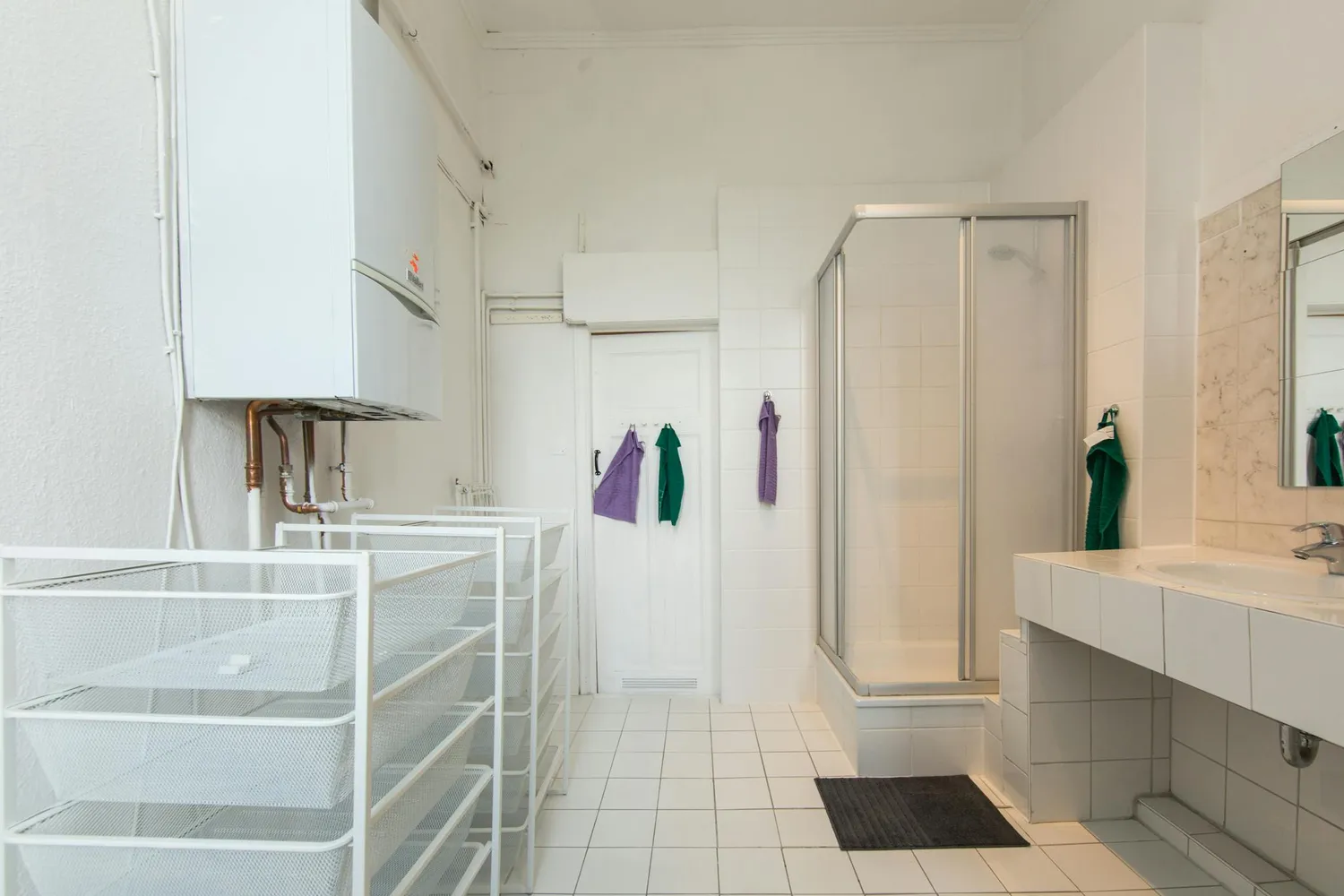 Shared room with 14 m² in Berlin – Photo 4