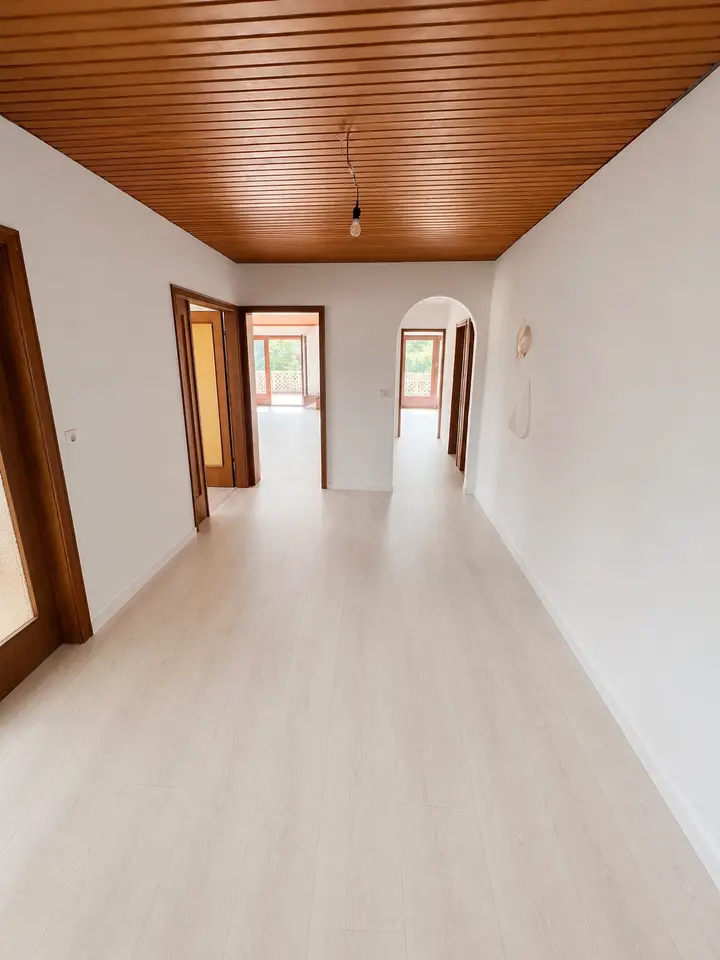 3 Zimmer Wohnung mit 120 m² in Detmold – Bild 5