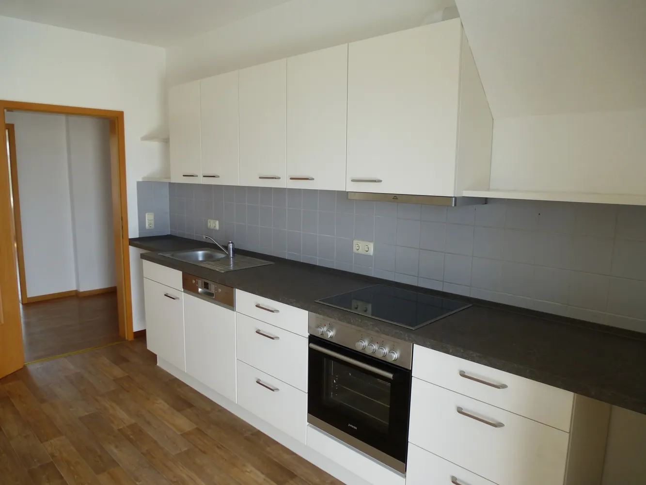 4 Zimmer Wohnung mit 103 m² in Plauen – Bild 4
