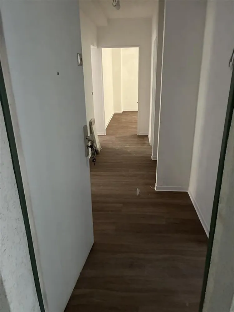 4 Zimmer Wohnung mit 77 m² in Frankfurt am Main – Bild 9