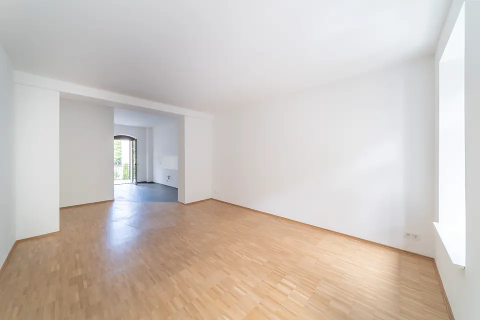2 room apartment with 66 m² in Chemnitz – Photo 1