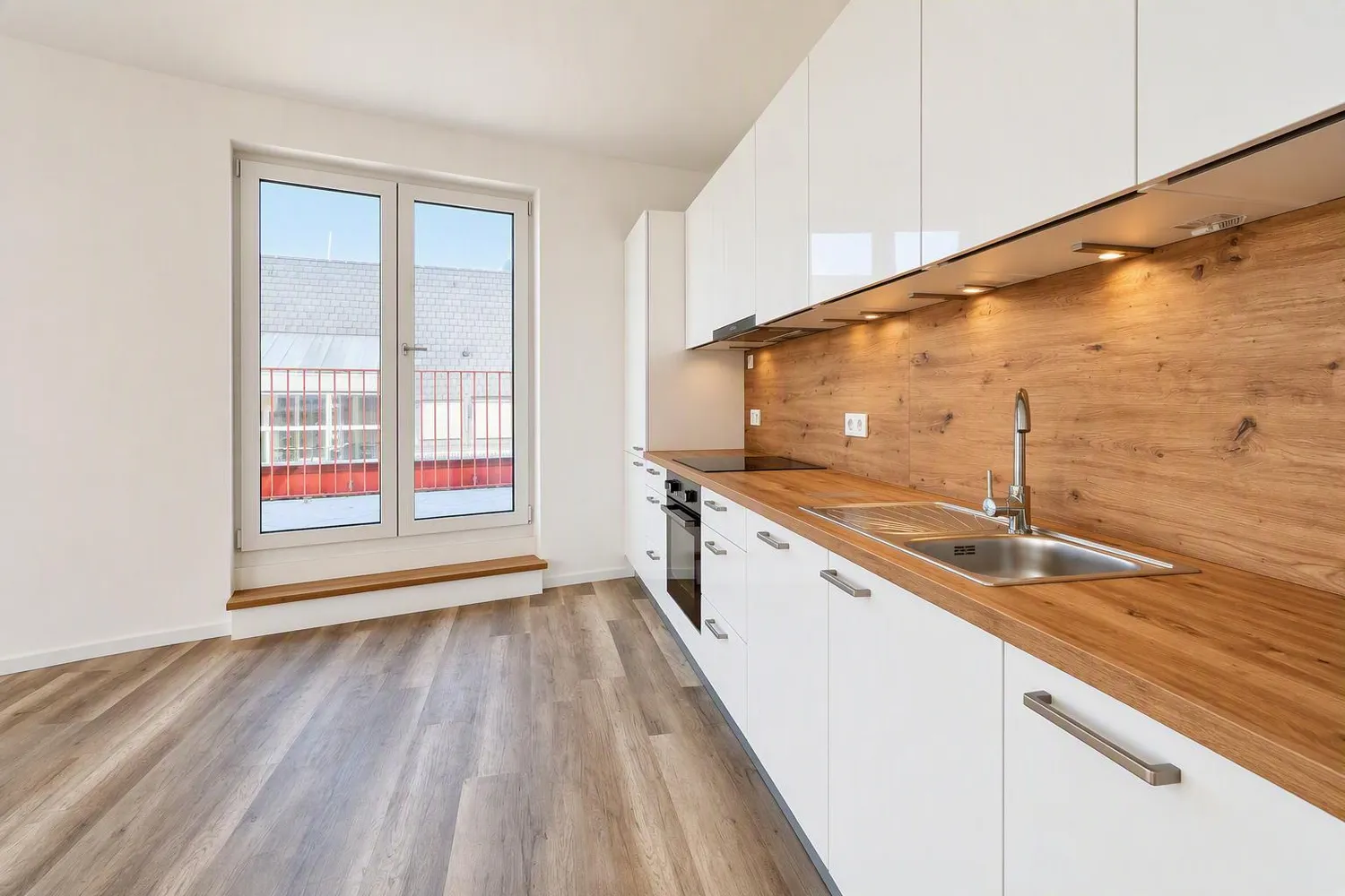 3 Zimmer Wohnung mit 131 m² in Berlin – Bild 1