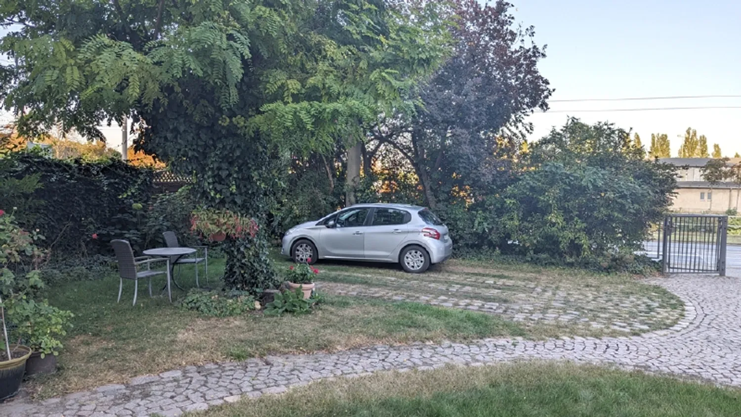 2 Zimmer Wohnung mit 68 m² in Dresden – Bild 4