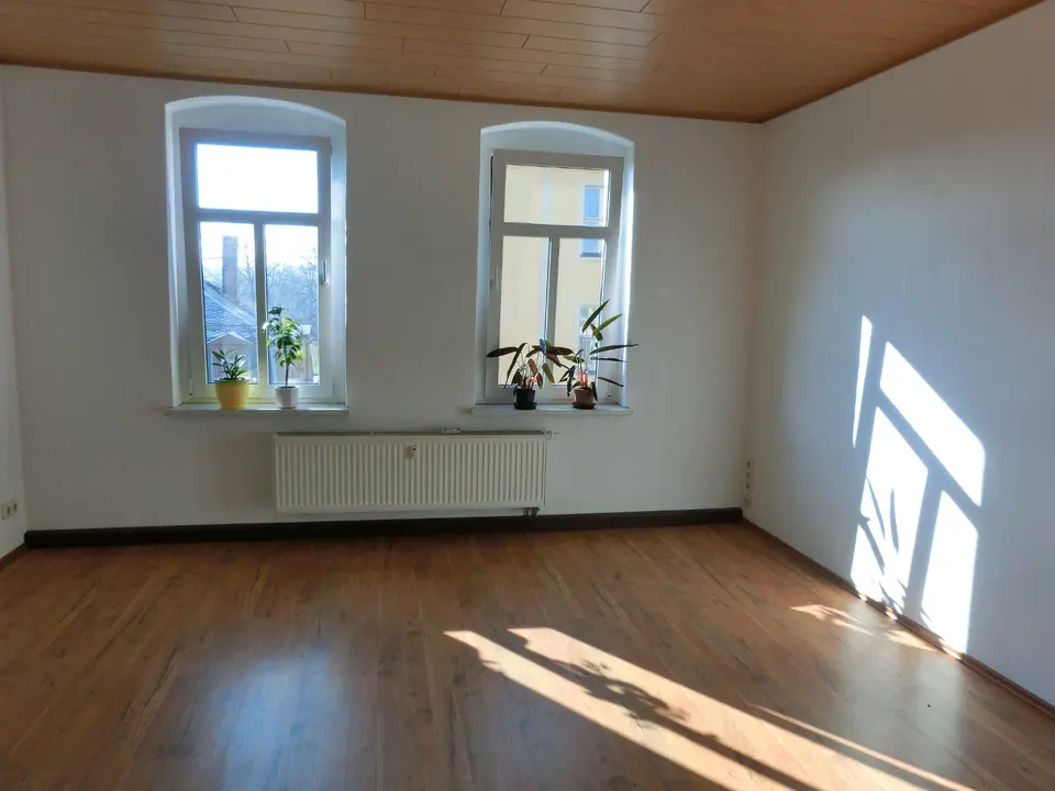 2 Zimmer Wohnung mit 60 m² in Altenburg – Bild 1