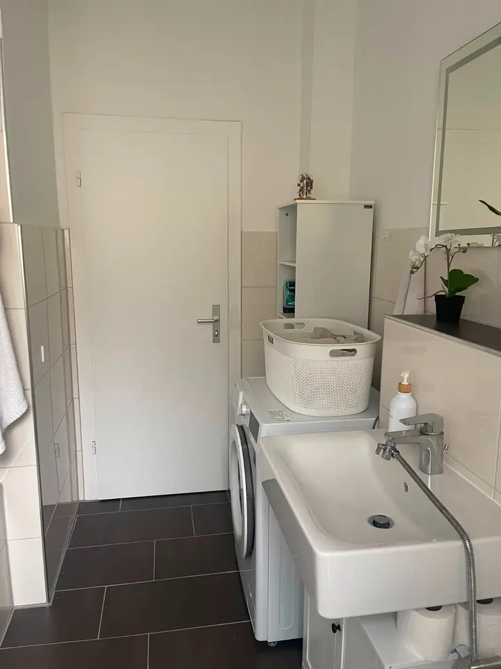 2 Zimmer Wohnung mit 66 m² in Essen – Bild 5