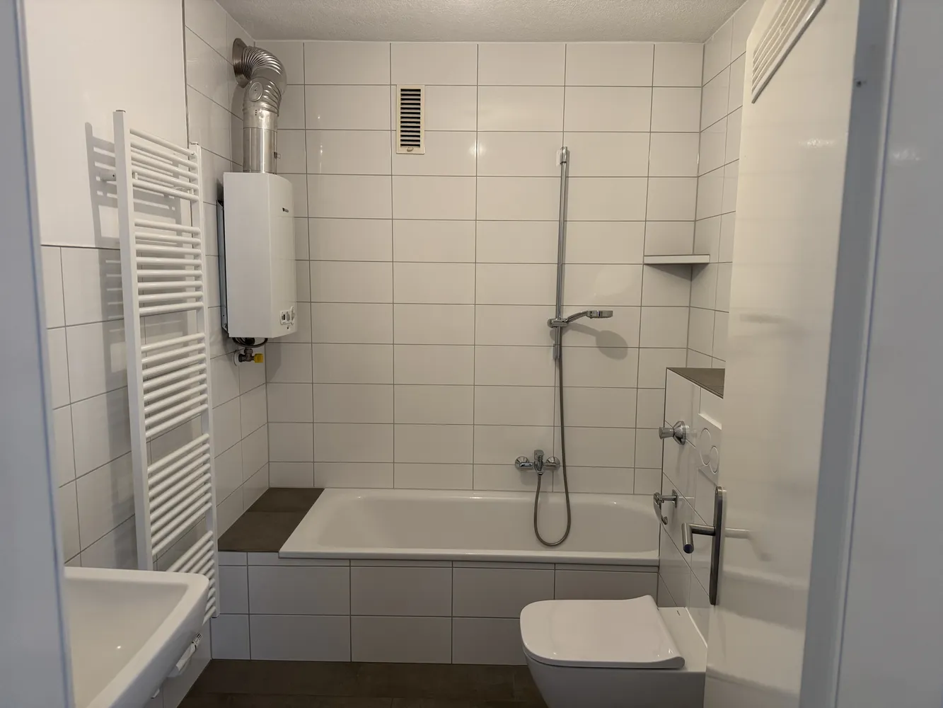 3 Zimmer Wohnung mit 90 m² in Frankfurt am Main – Bild 12
