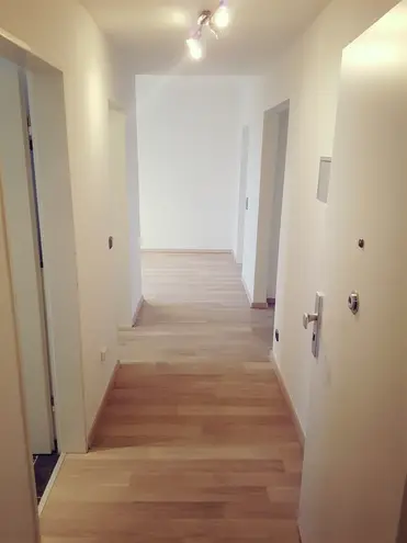 4 Zimmer Wohnung mit 75 m² in Köln – Bild 1