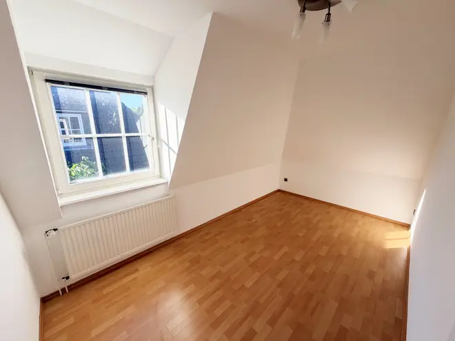 4 Zimmer Wohnung mit 100 m² in Bremen – Bild 4