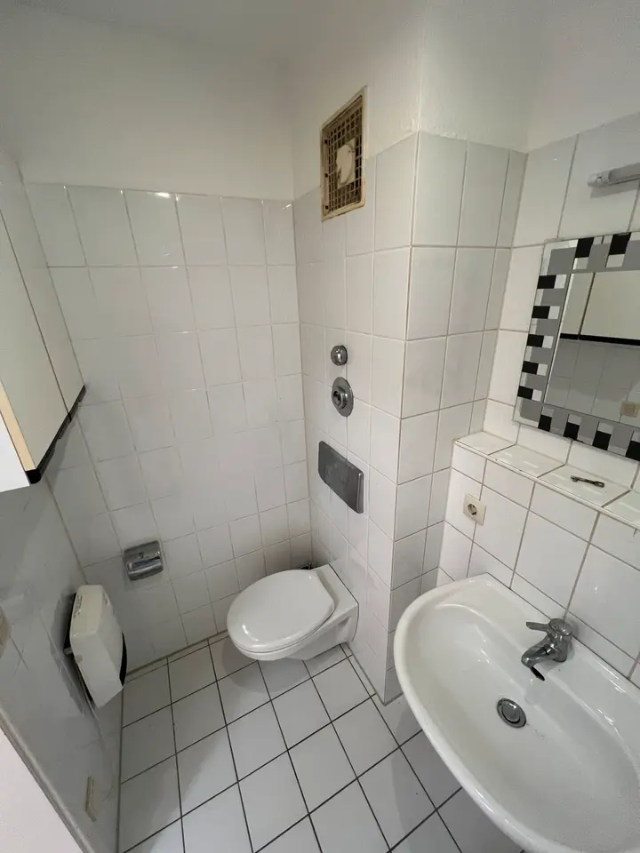 2 Zimmer Wohnung mit 27 m² in Augsburg – Bild 9