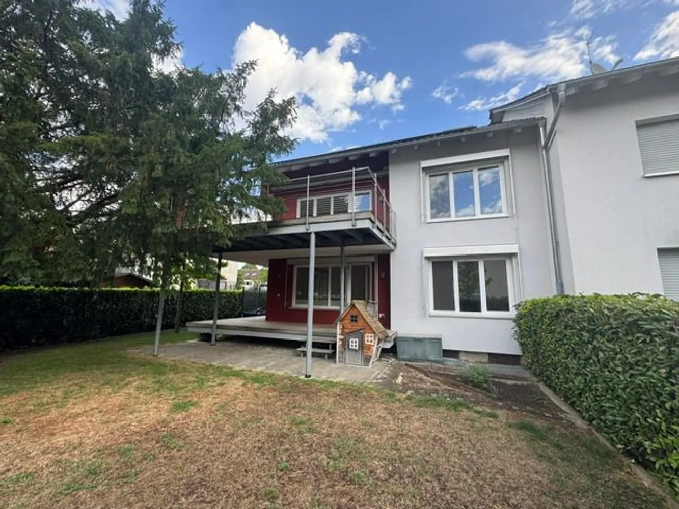 6 room apartment with 192 m² in Freiburg im Breisgau – Photo 1