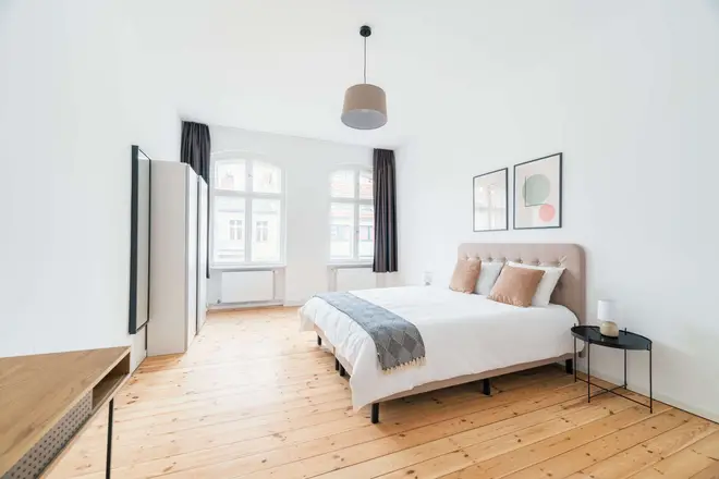 2 Zimmer Wohnung mit 75 m² in Berlin – Bild 11