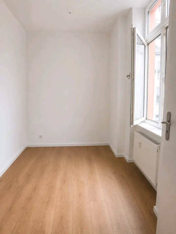 3 Zimmer Wohnung mit 15 m² in Frankfurt am Main – Bild 1
