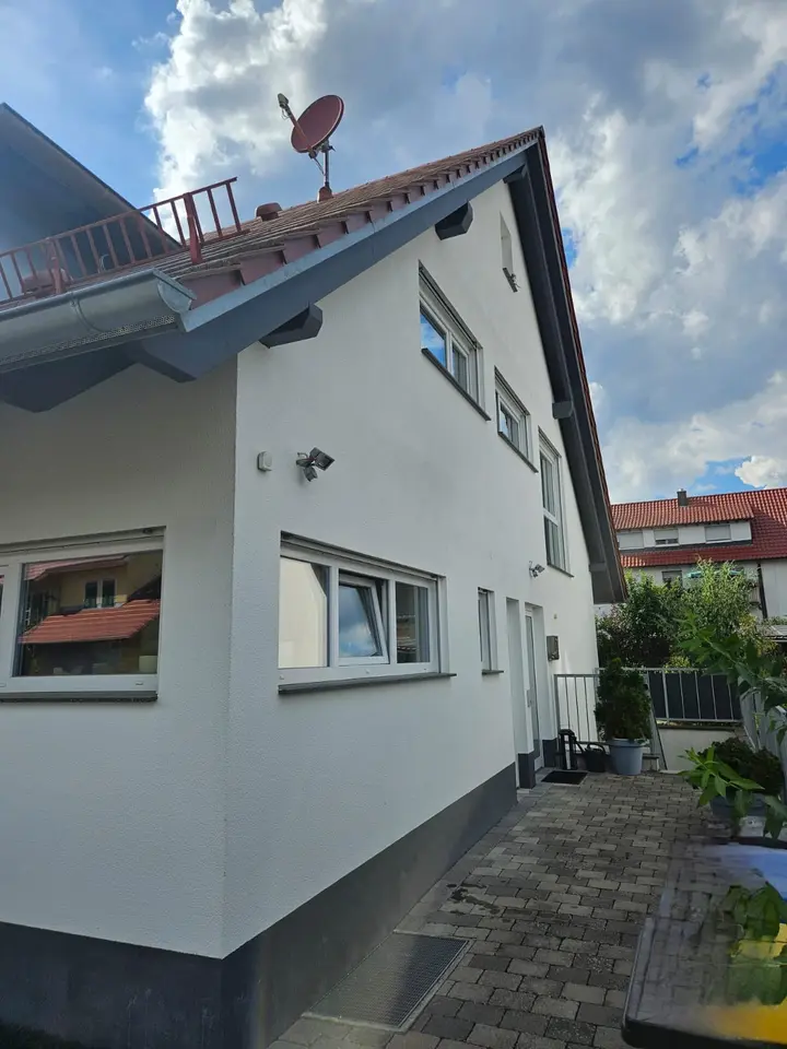 5 Zimmer Haus mit 152 m² in Nürtingen – Bild 2