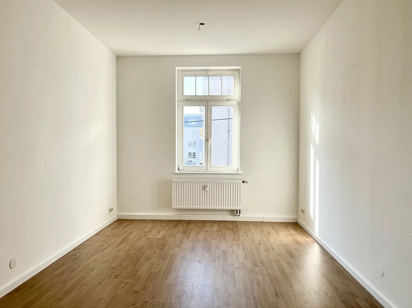 3 Zimmer Wohnung mit 109 m² in Dresden – Bild 3