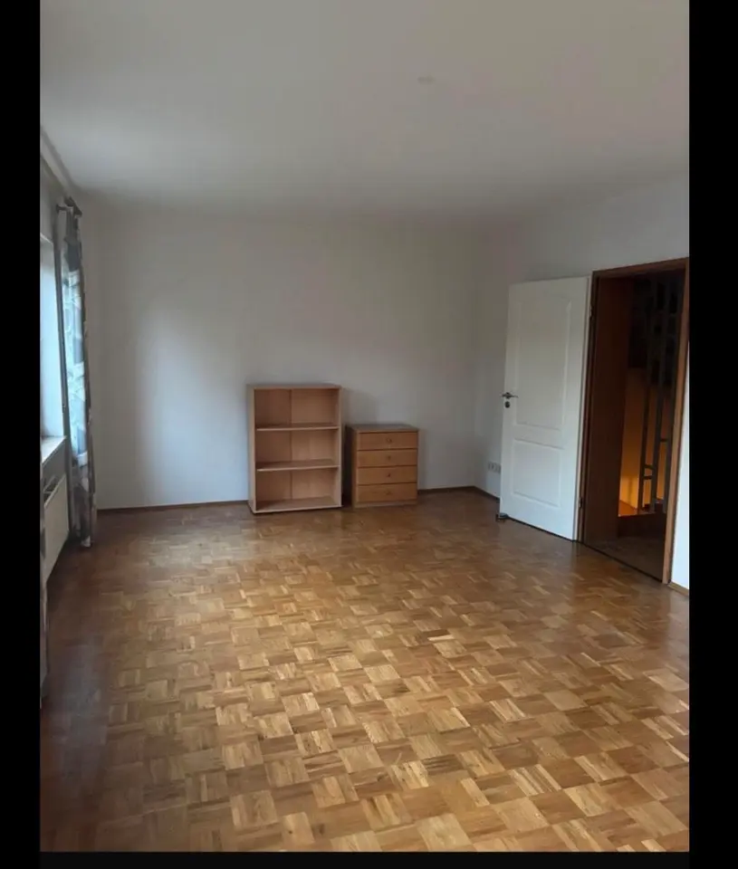 7 Zimmer Wohnung mit 235 m² in Wuppertal – Bild 7