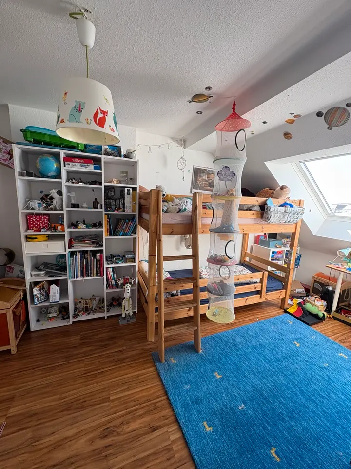 5 Zimmer Wohnung mit 160 m² in Dresden – Bild 2
