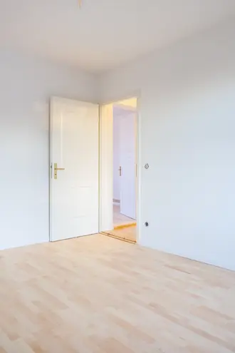 4 Zimmer Wohnung mit 103 m² in Berlin – Bild 1