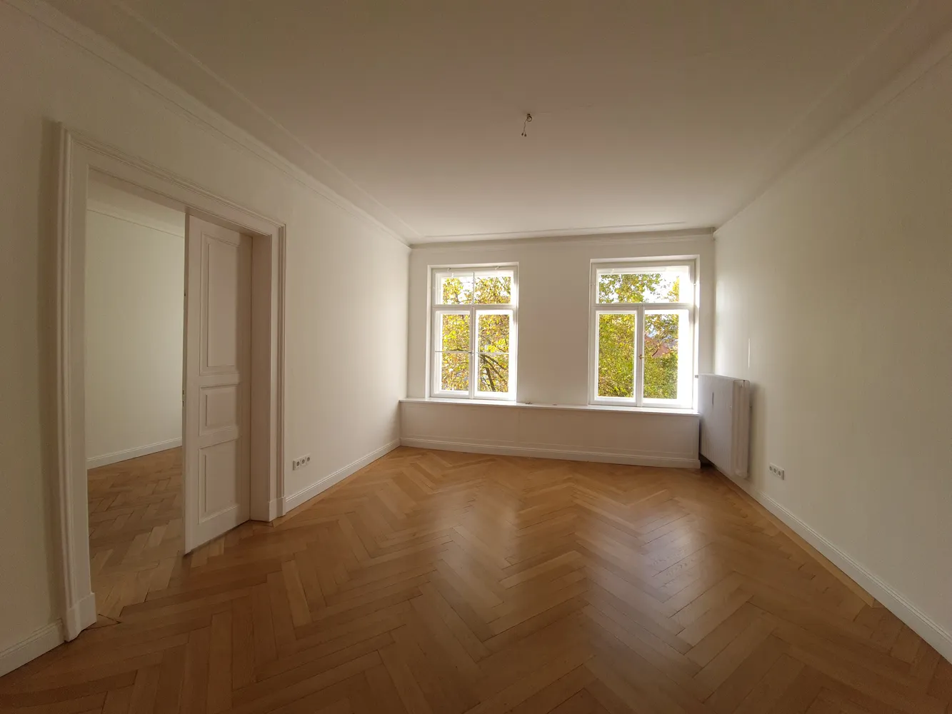 4 Zimmer Wohnung mit 107 m² in München – Bild 3