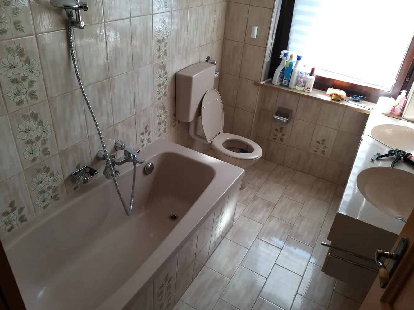 4 Zimmer Wohnung mit 110 m² in München – Bild 2