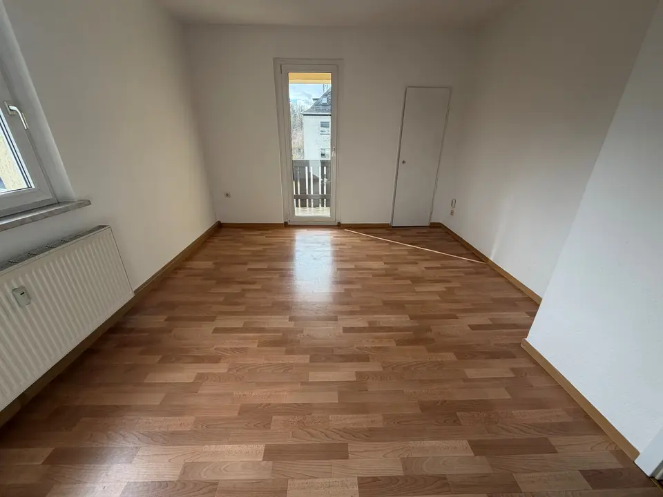2 Zimmer Wohnung mit 52 m² in Plauen – Bild 2